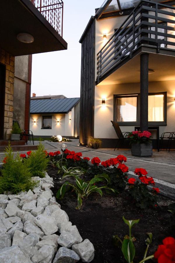 Apartamenty Prestige 웨바 외부 사진